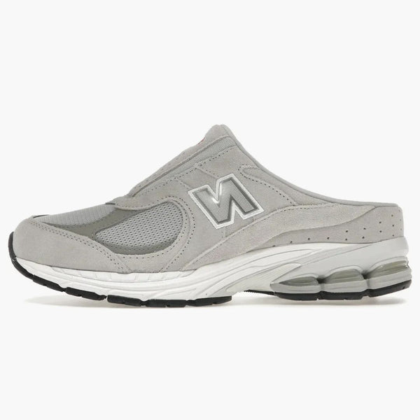 New Balance 2002r cloud deště
