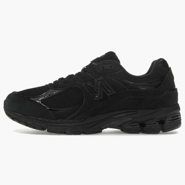 New Balance 2002R Triple Black