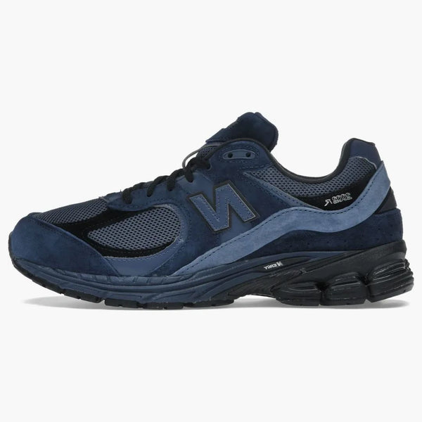 New Balance 2002R Vintage Indigo Black