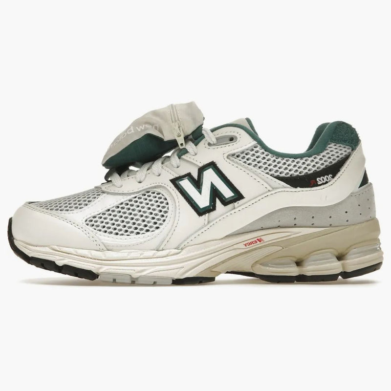 New Balance Cascia verde acqua vintage 2002r