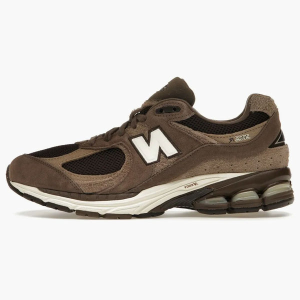 New Balance 2002r boty paláce sopečné skály hnědé