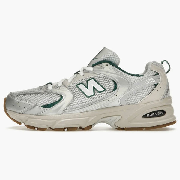 New Balance 530 ASOS Exklusivt vitt silvergrönt gummi