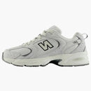 New Balance 530 gris claro angustiado