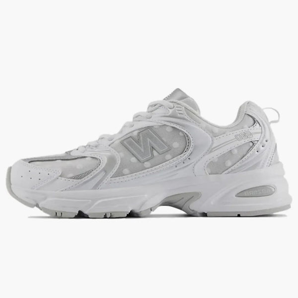 New Balance 530 srebrnych metalowych kropek