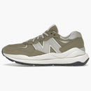 New Balance 57/40 Green Angora Magnet (mujer)