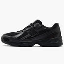 New Balance 740 Triple Black