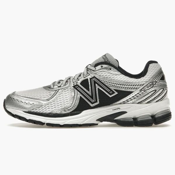 New Balance 860v2 Black White Silver