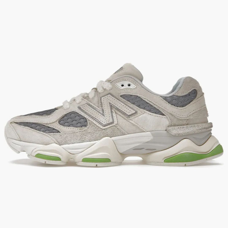 New Balance 9060 Bricks & Wood
