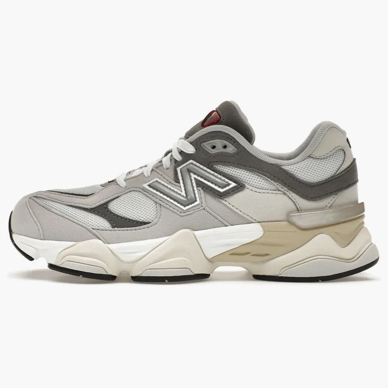 New Balance 9060 Rain Cloud (gs)
