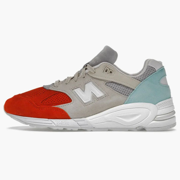 New Balance 990V2 Kith Cyclades (ze skarpetami)