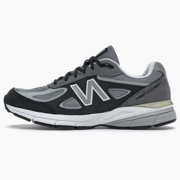 New Balance Magnet 990V4