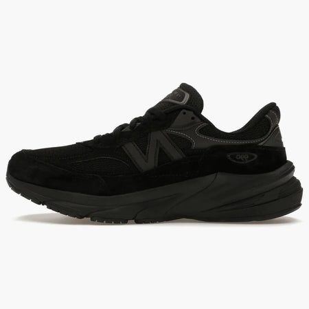 New Balance 990v6 Triple Black