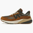 New Balance 990v6 Carhartt Wip Sculpture Center