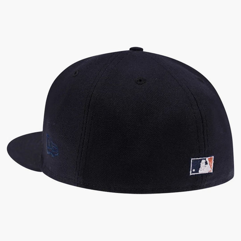 New era Arizona Diamondbacks World Series 2001 Classic Edition 59fifty Fitted has Dark Navy