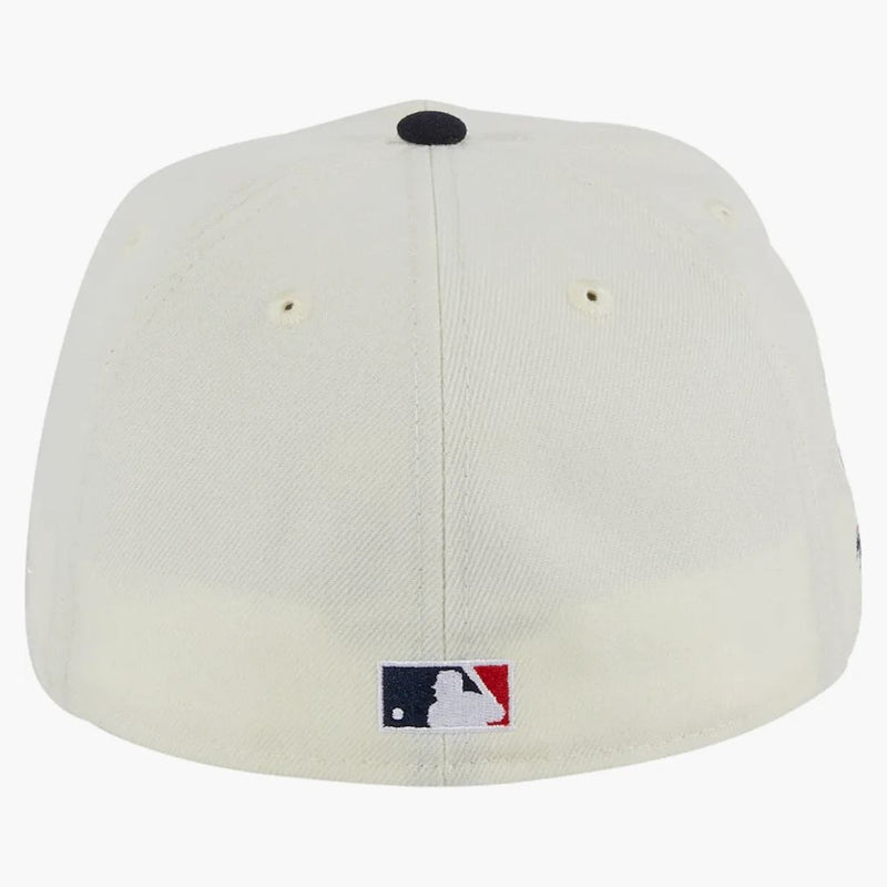 New Era Cleveland Indianer Jacobs Field Patch Hat Club Exklusiv 59Fifty Fitted Hat White/Navy