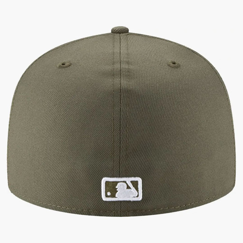 Nueva era Los Angeles Dodgers 59fifty Fited tiene Olive/White