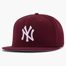 New era New York Yankees 59fifty Fitted has maroon