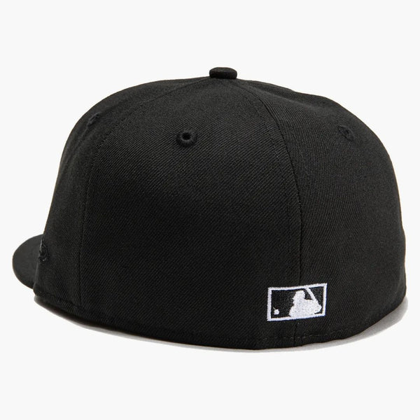 New era Oaklands Athletics aux Pack Vol 2 25th Anniversary Patch has Club Exclusive 59fifty Fitted Hat Black/Red/Kelly