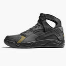 Nike Air Flight Huarache Trash Talk