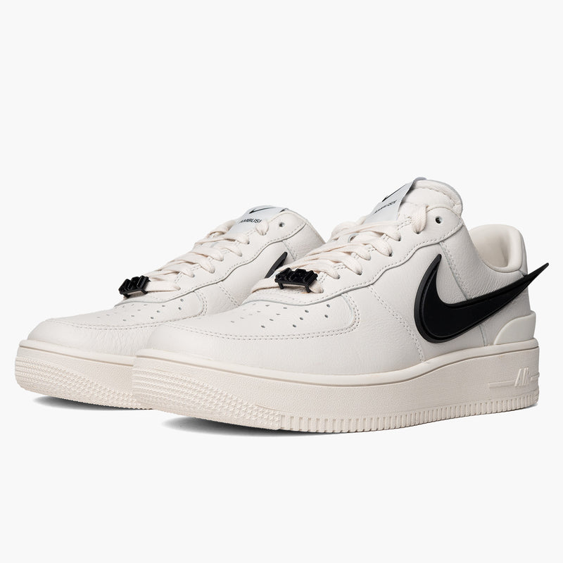 Nike Air Force 1 Low SP AMBUSH Phantom Seitenansicht