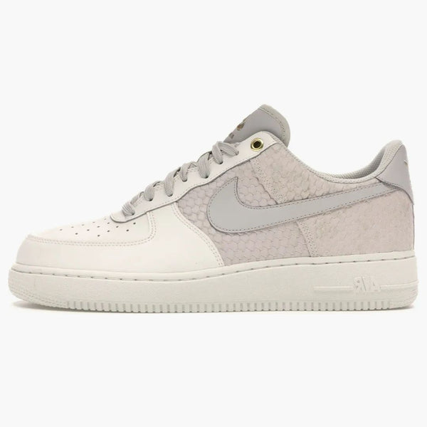 Nike Air Force 1 Low Sail Light Bone Metallic Gold