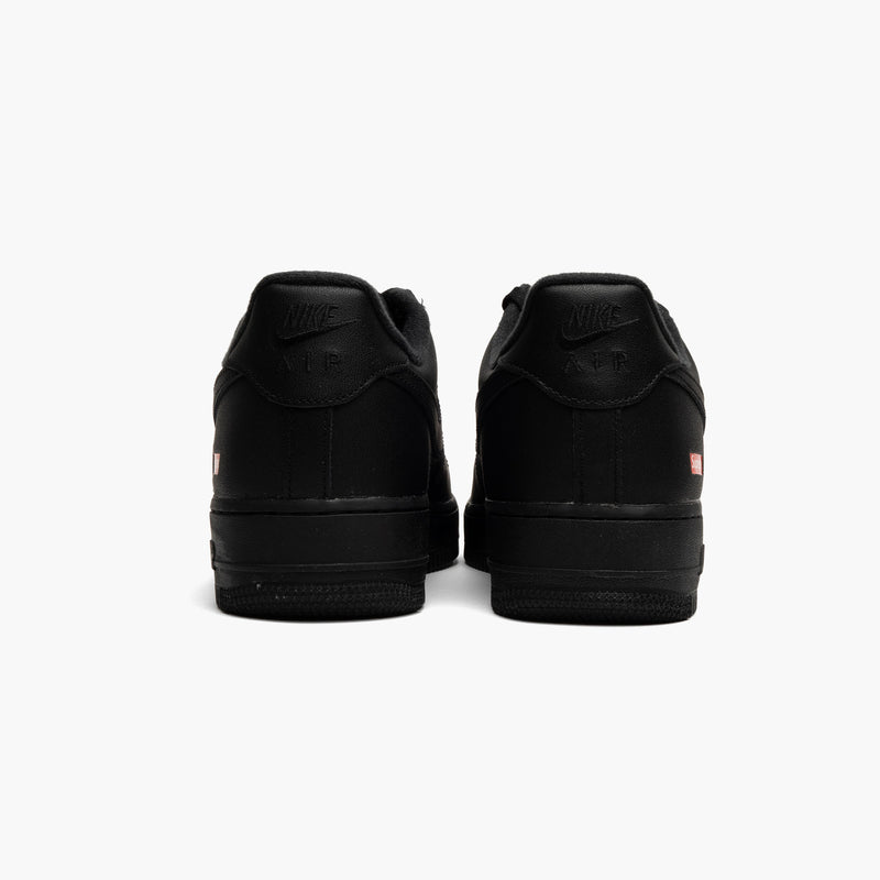 Nike Air Force 1 Low Supreme Black Rückansicht