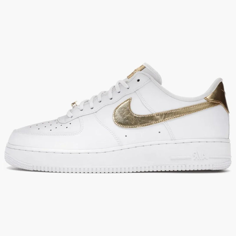 Nike Air Force 1 Low White Metallic Gold (2020)