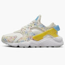 Nike Air Huarache Floral Swoosh (women's)
