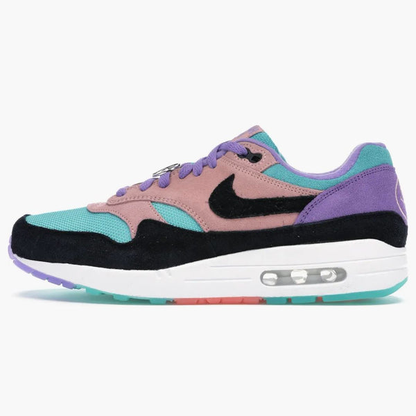 Nike Air Max 1 au o zi Nike