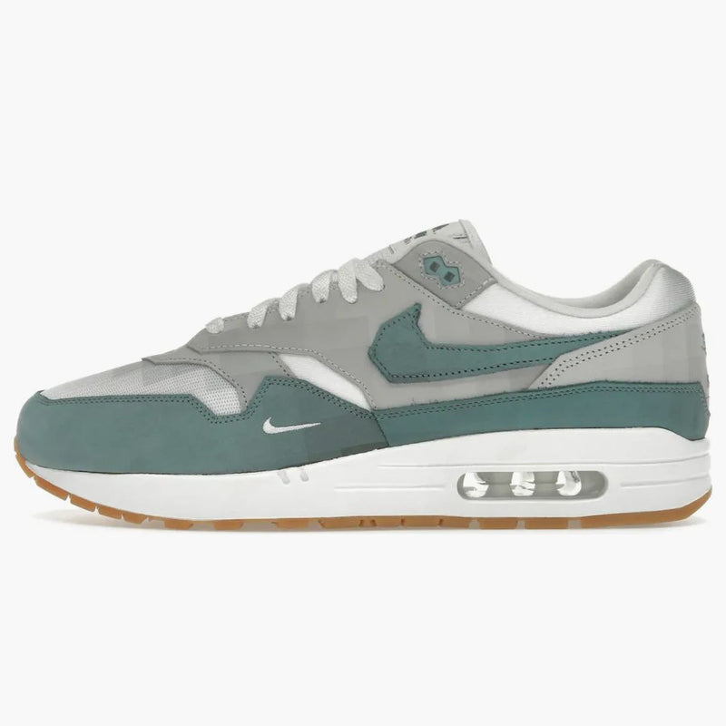 Nike Air Max 1 .swoosh Low Poly Adventure