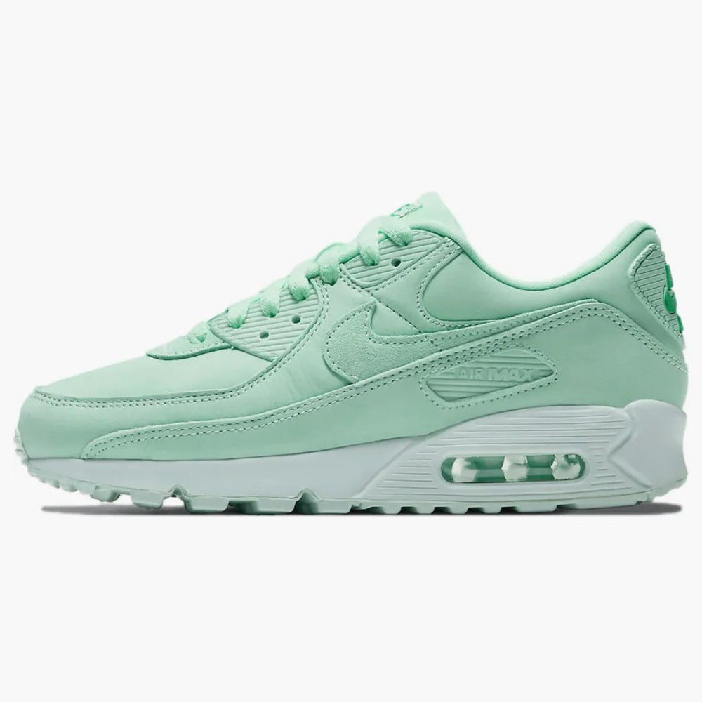mint green nike air max womens