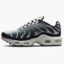 Nike Air Max Plus Black White Sail Metallic Cool Grey (gs)
