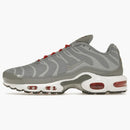 Nike Air Max Plus Grey Red