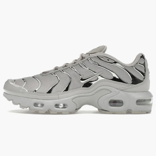 Nike Air Max Plus Light Iron Ore Gym Red Smoke Grey Metallic Silver (gs)