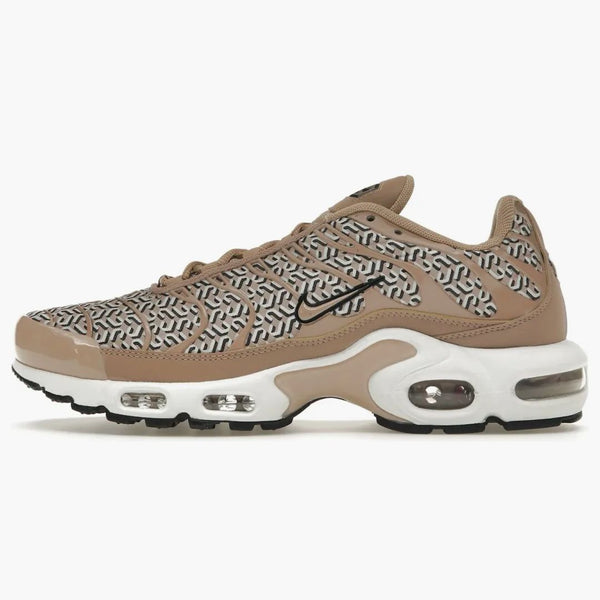Nike Air Max Plus United In Victory (women's)