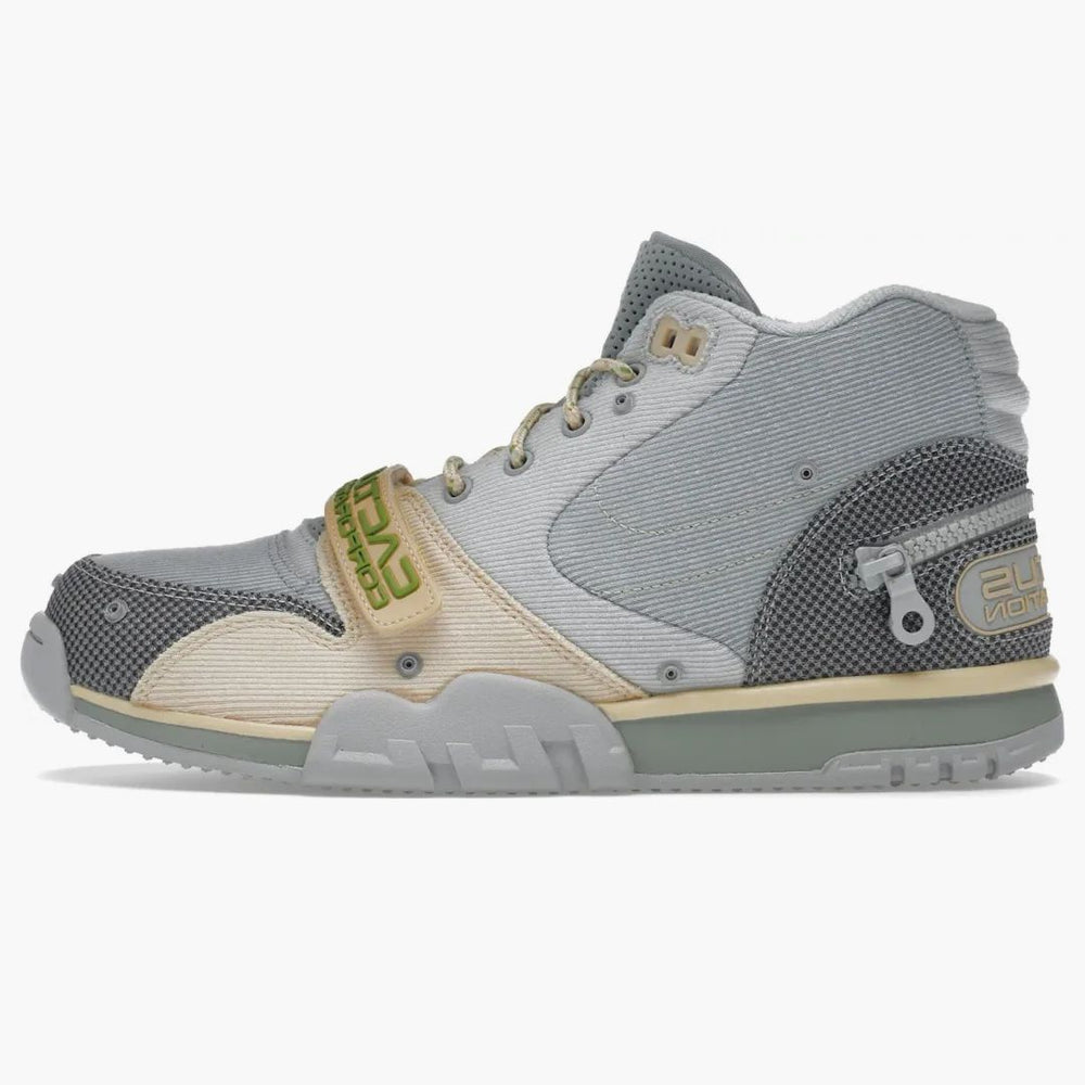 Travis Scott × Nike Air Trainer 1 Nike Air Trainer 1 – Otagowany 