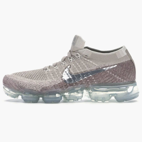 Nike Air Vapormax String (women's)