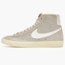 Nike Blazer Mid 77 Vintage Light Bone Alabaster (women's)