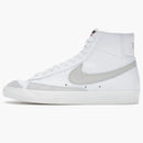 Nike Blazer Mid '77 Vintage White