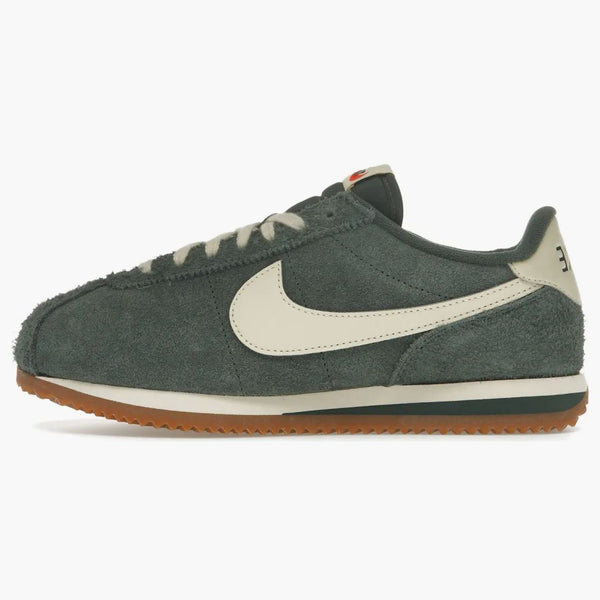 Nike Cortez Vintage Vintage Green Gum (women's)
