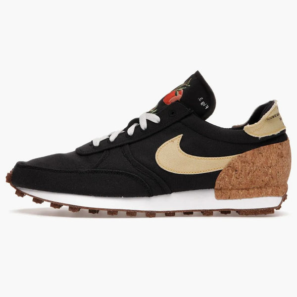 Nike Dbreak-type Pomegranate