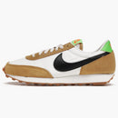 Nike Daybreak Wheat Black (women's)