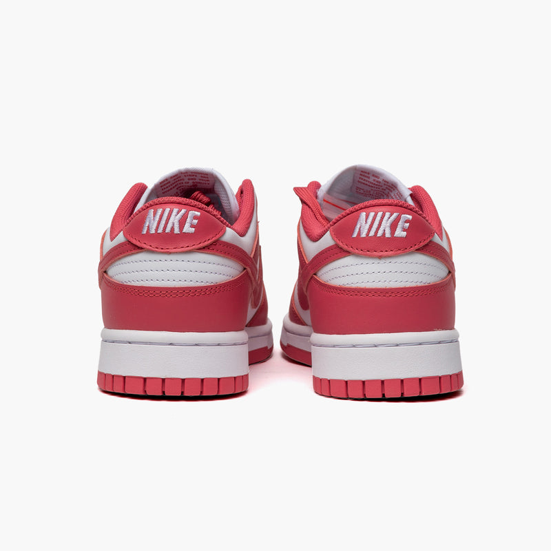 Nike Dunk Low Archeo Pink (W) Rückansicht