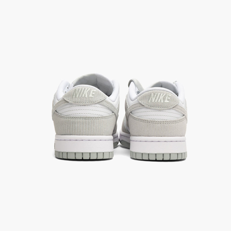 Nike Dunk Low Light Silver Corduroy Rückansicht