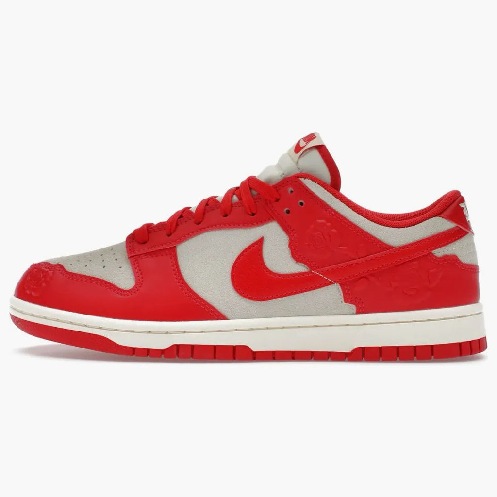 Red Dunks With Roses Nike Dunk Low Red Roses (women's) – bei HYPENEEDZ kaufen