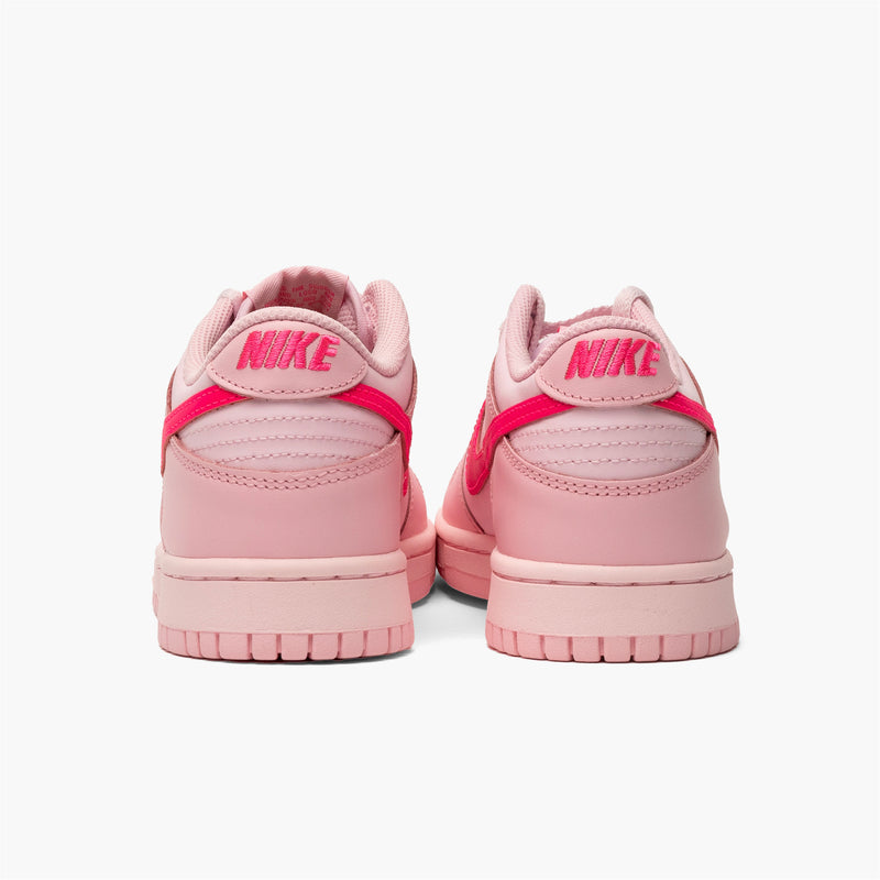 Nike Dunk Low Triple Pink (GS) Rückansicht