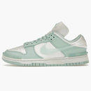 Nike Dunk Low Twist Jade Ice (women's)