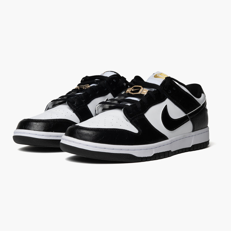 Nike Dunk Low World Champs Black White Seitenansicht