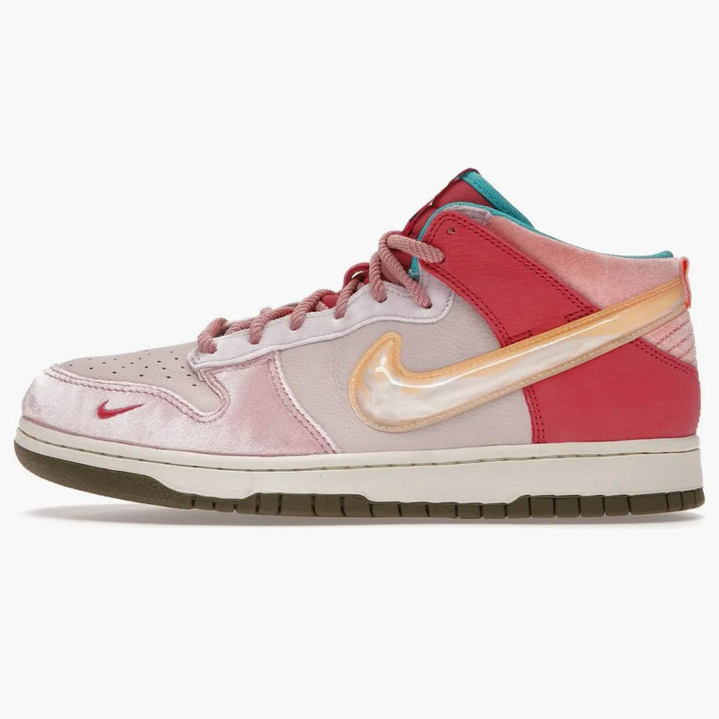 Nike Dunk Mid Social Status Free Lunch Strawberry Milk