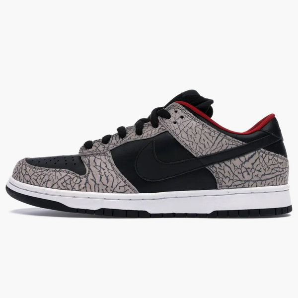 Nike SB Dunk Low Supreme Black Cement (2002)
